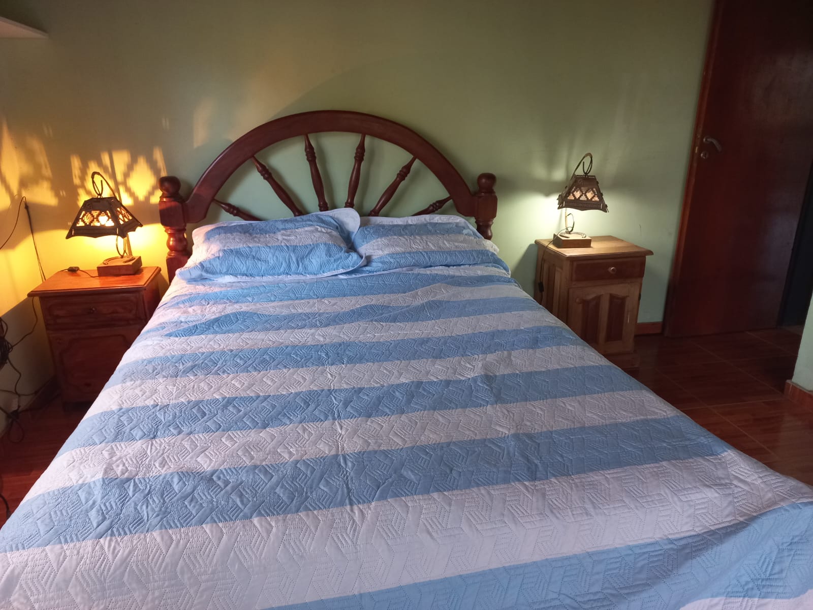 Interior 3